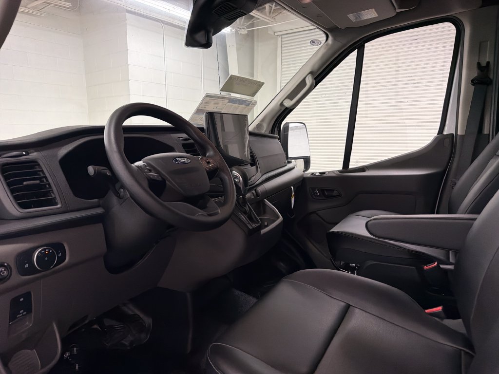 New 2026 Ford Transit 250 148 Medium Roof RWD image 6