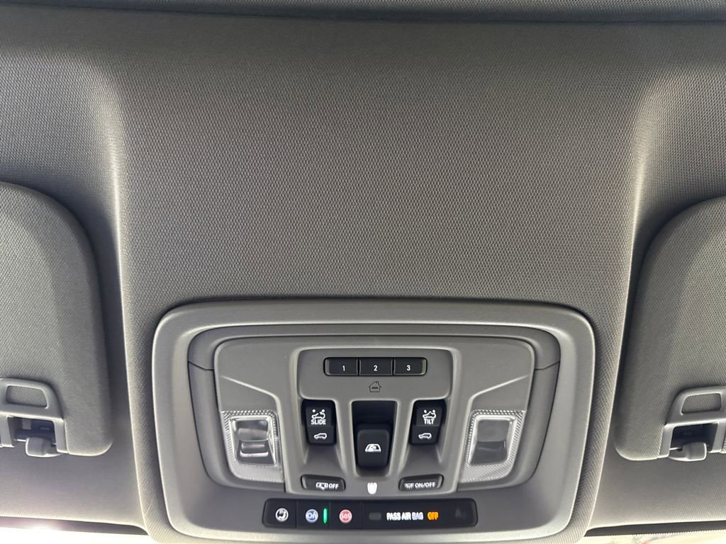 Used 2024 Chevrolet Silverado 1500 LTZ w/ LTZ Premium Package image 21