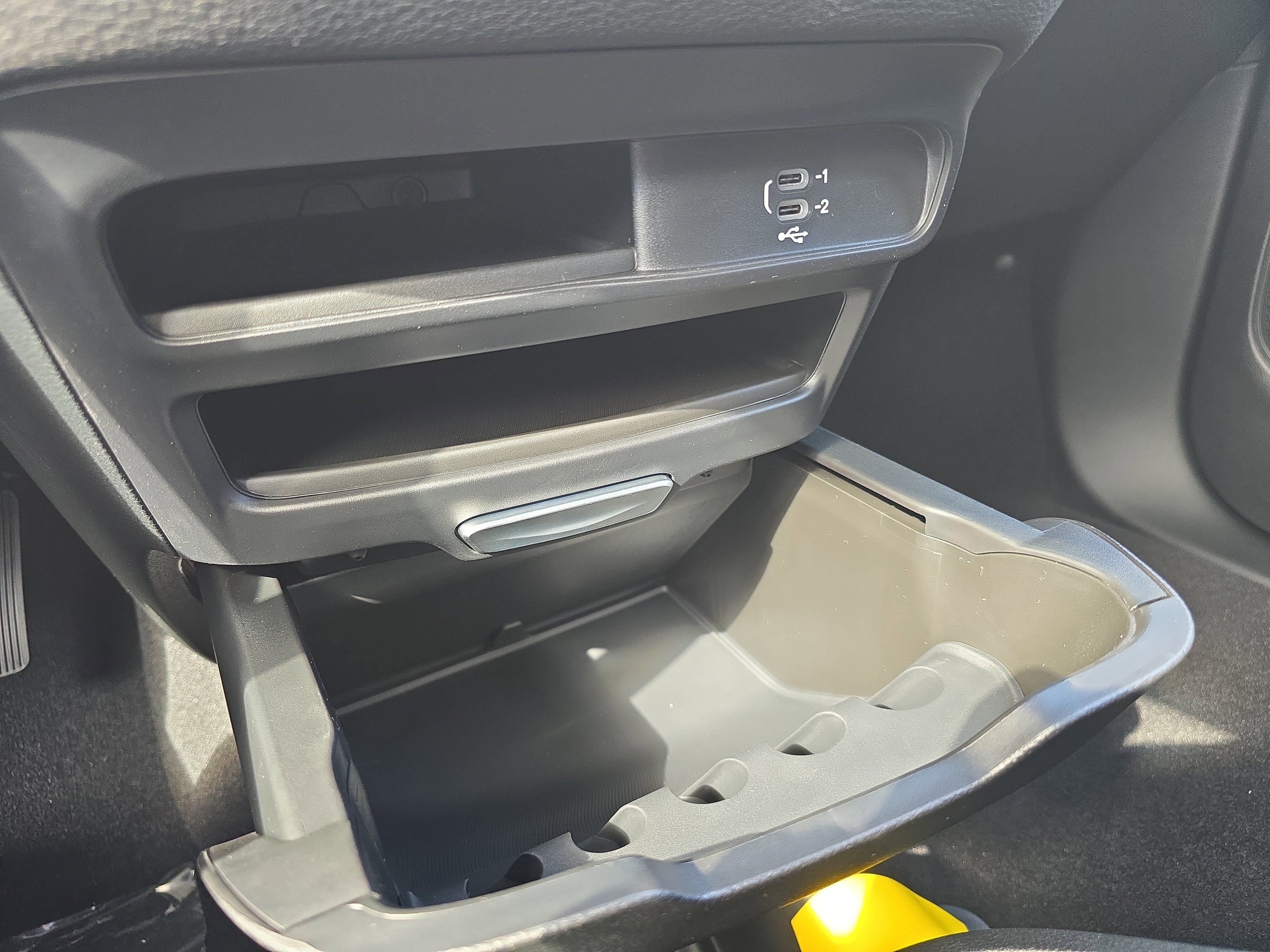 New 2026 Chrysler Pacifica Select image 29