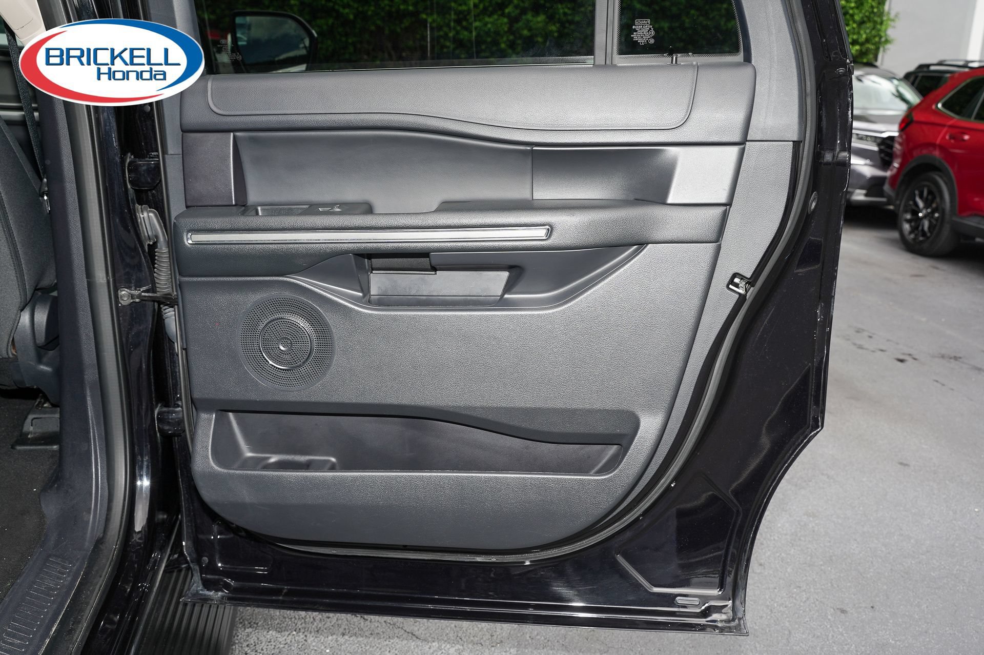 Used 2024 Ford Expedition Max XLT RWD image 16