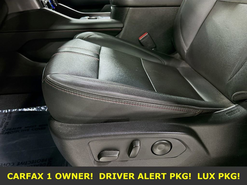 Used 2022 Chevrolet Tahoe RST w/ Sport Performance Package image 20