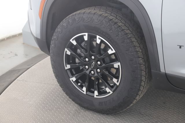 Used 2025 Chevrolet Traverse Z71 w/ LPO, Floor Liner Package image 13