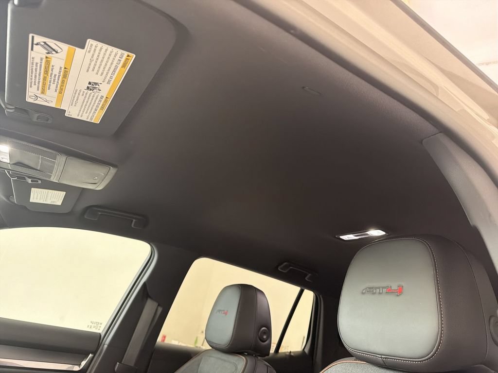 New 2026 GMC Terrain AT4 AWD/4WD image 19