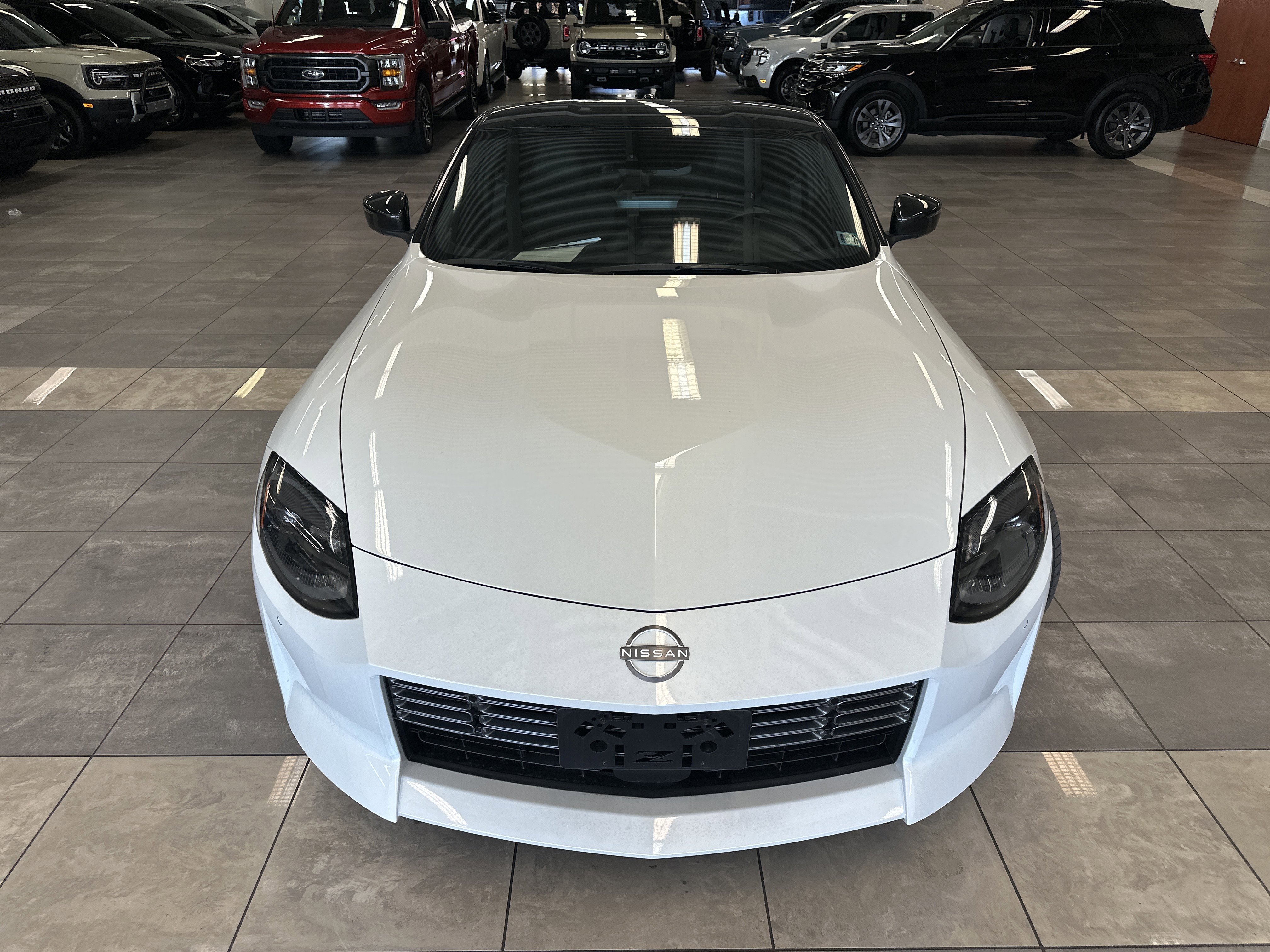 Used 2024 Nissan Z Performance w/ Floor Mat Package image 17