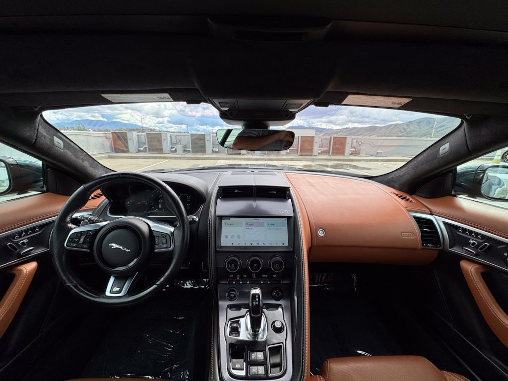 Used 2023 Jaguar F-TYPE R AWD/4WD image 11
