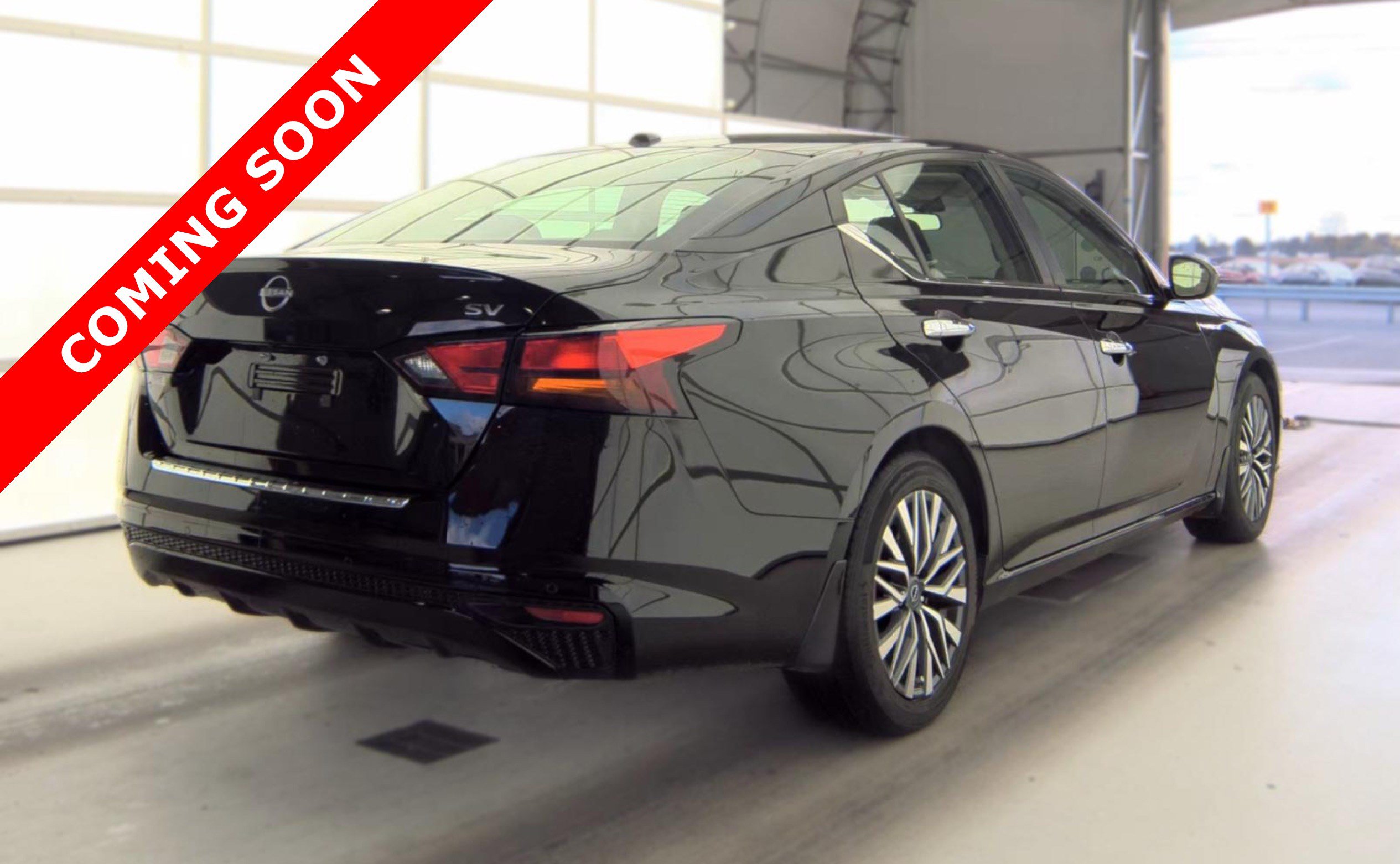 Used 2023 Nissan Altima 2.5 SV FWD image 5
