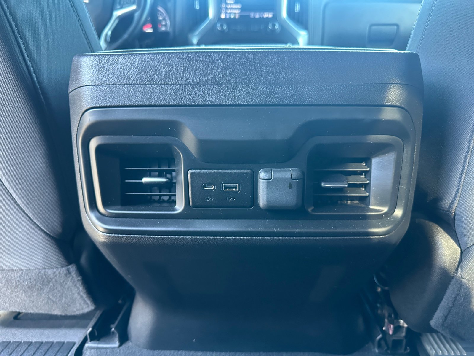 Used 2022 Chevrolet Silverado 1500 LT Trail Boss AWD/4WD image 16