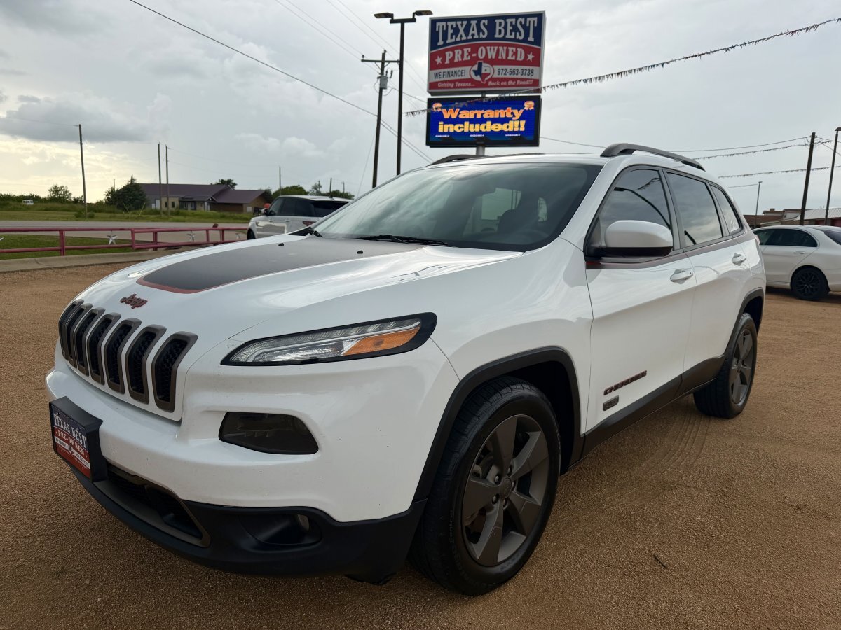 Used 2016 Jeep Cherokee 75th Anniversary FWD image 1