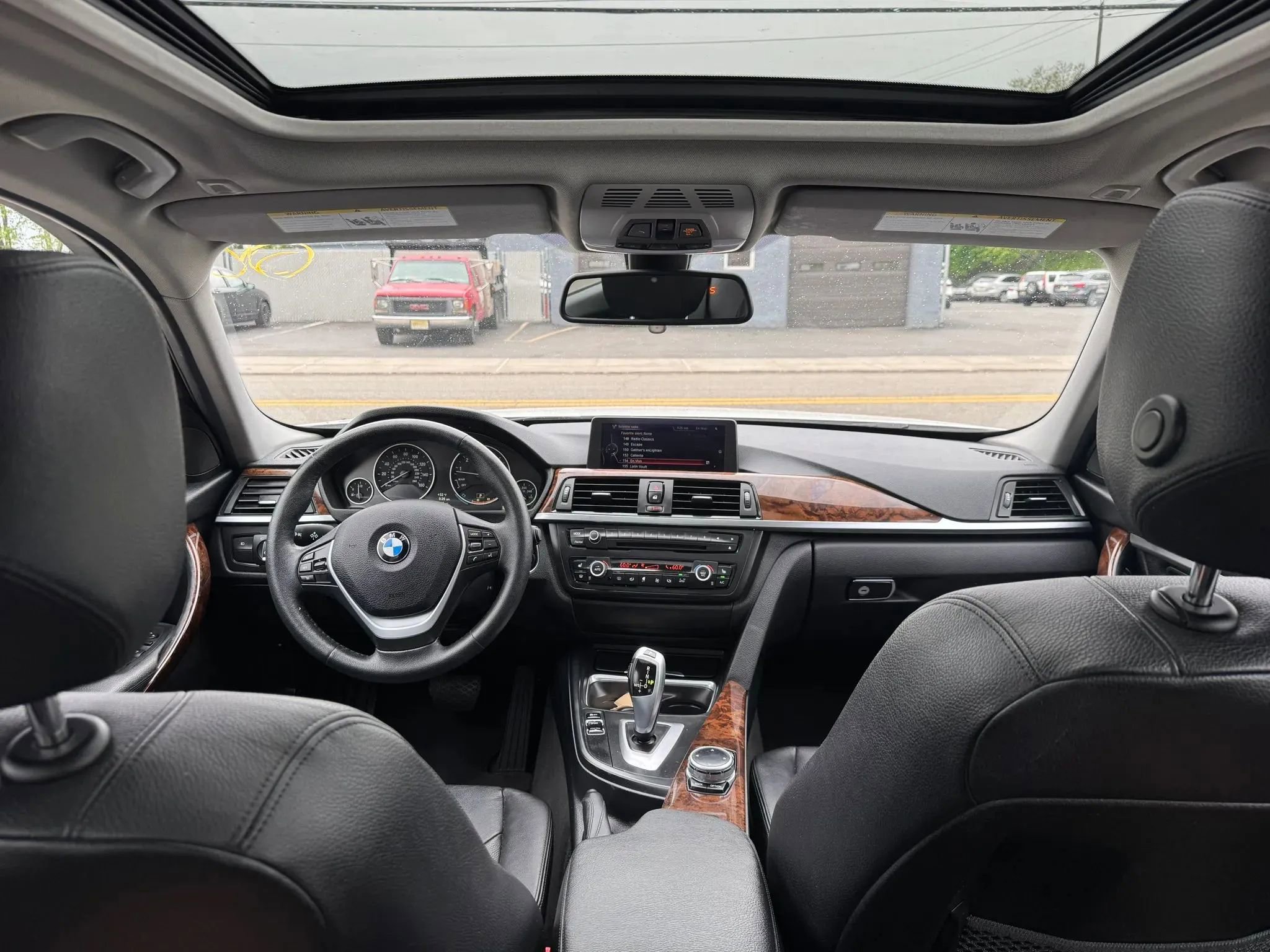 Used 2014 BMW 328i xDrive Sedan AWD/4WD image 21