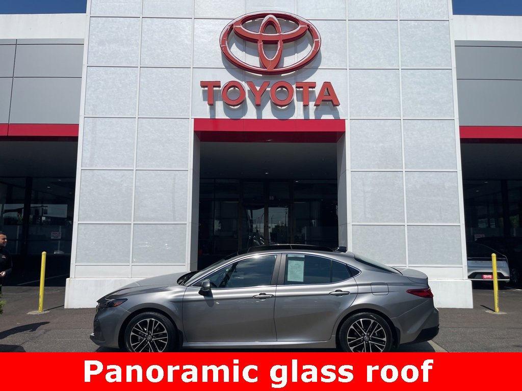 Used 2025 Toyota Camry XLE
