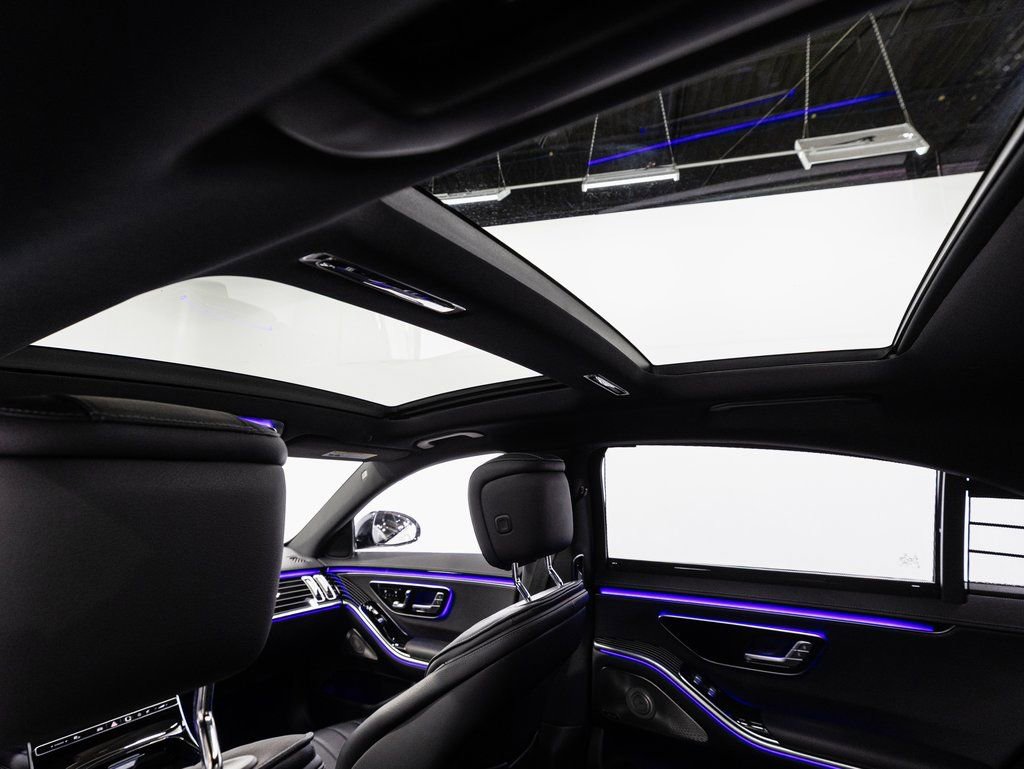 Certified 2023 Mercedes-Benz S 500 4MATIC w/ AMG Line image 27