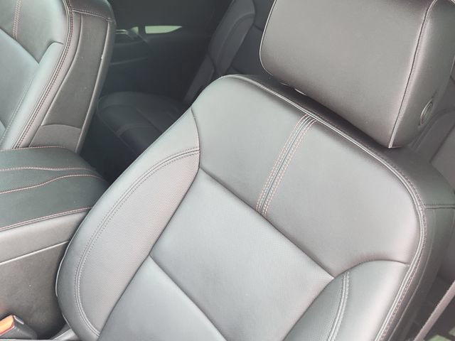 Used 2023 Chevrolet Traverse RS FWD image 24