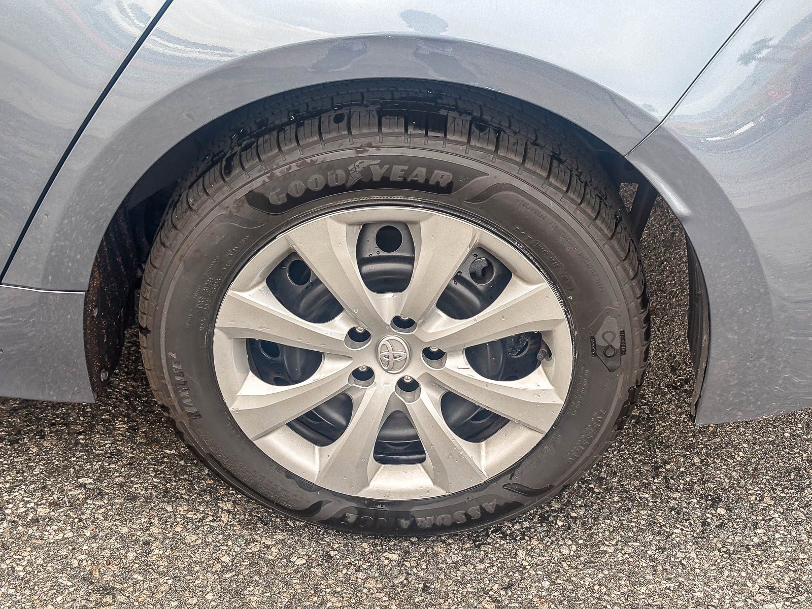 Certified 2025 Toyota Corolla LE image 11