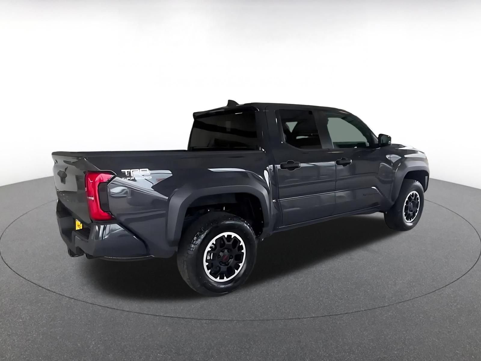 Used 2024 Toyota Tacoma TRD Off-Road AWD/4WD image 13