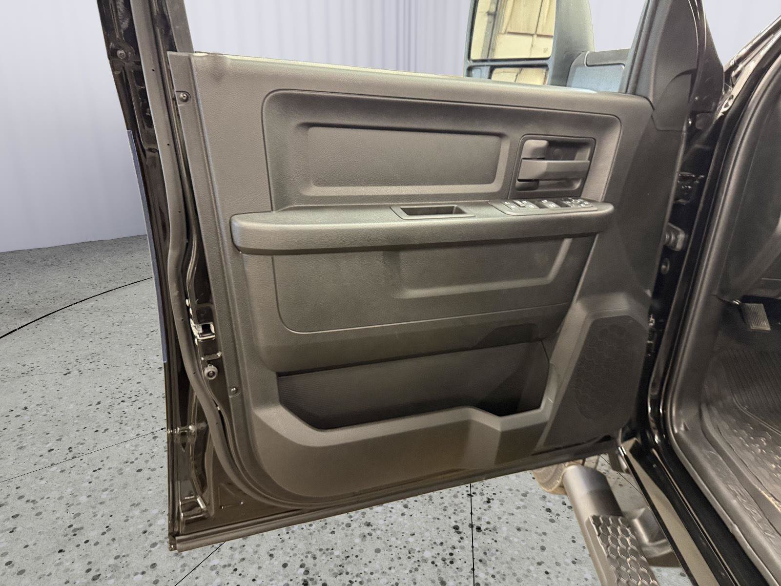 New 2026 RAM 2500 Tradesman AWD/4WD image 26