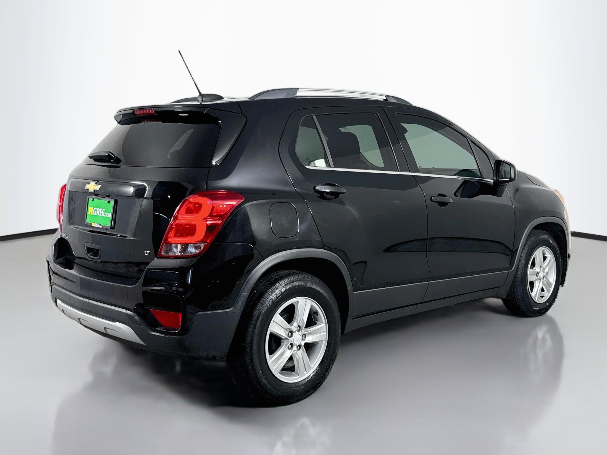 Used 2020 Chevrolet Trax LT FWD image 10