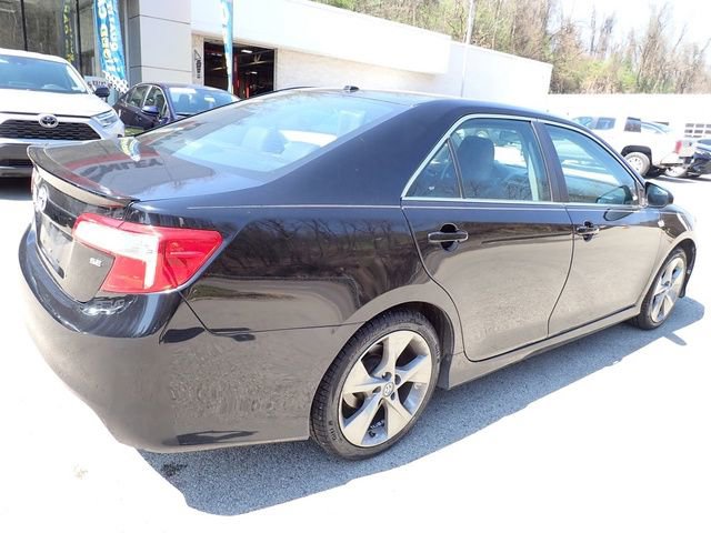 Used 2012 Toyota Camry SE image 3