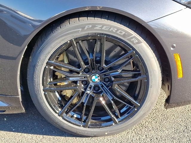 New 2026 BMW M5 w/ Carbon Package AWD/4WD image 8