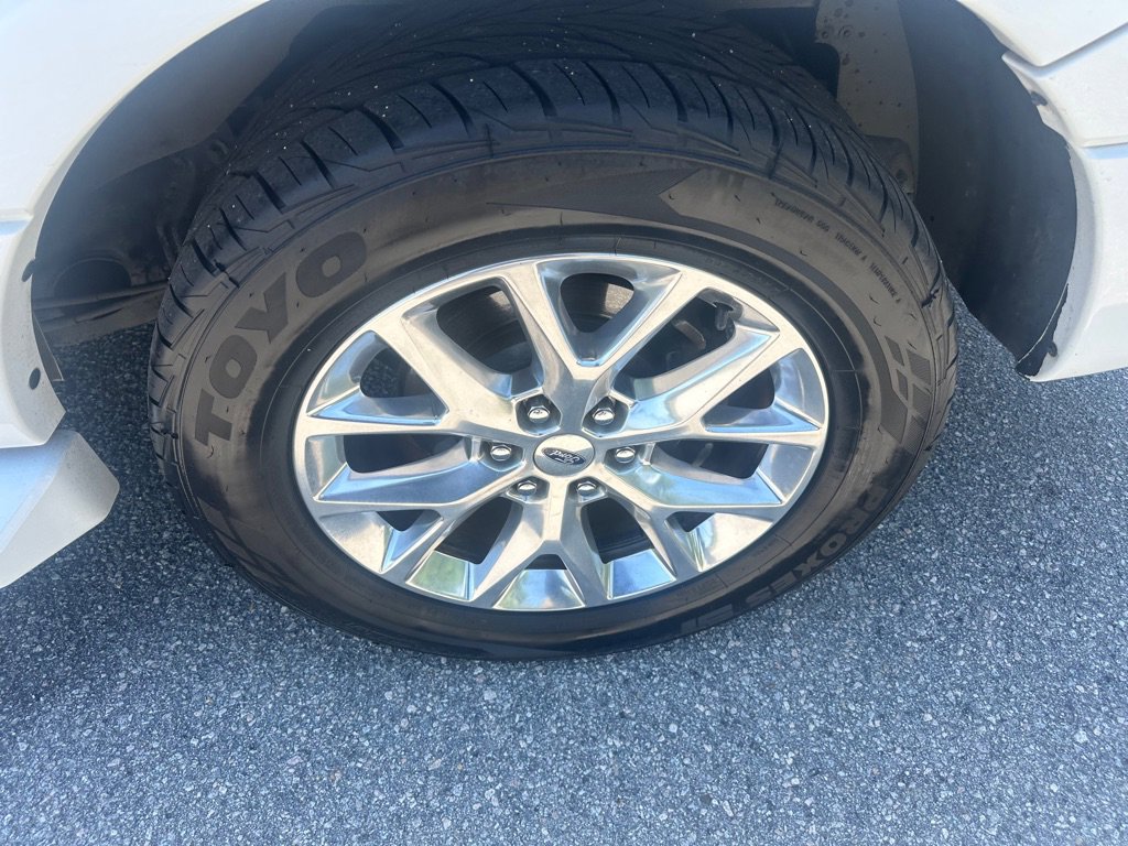 Used 2017 Ford Expedition EL Limited AWD/4WD image 9