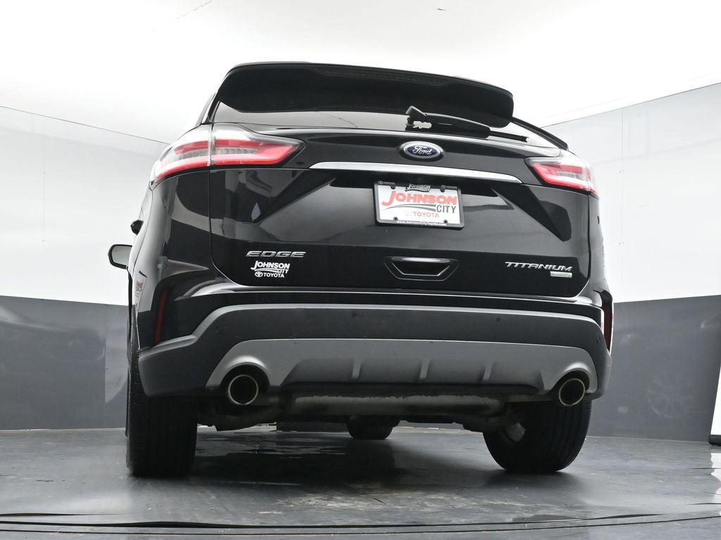 Used 2019 Ford Edge Titanium w/ Cargo Accessory Package image 40