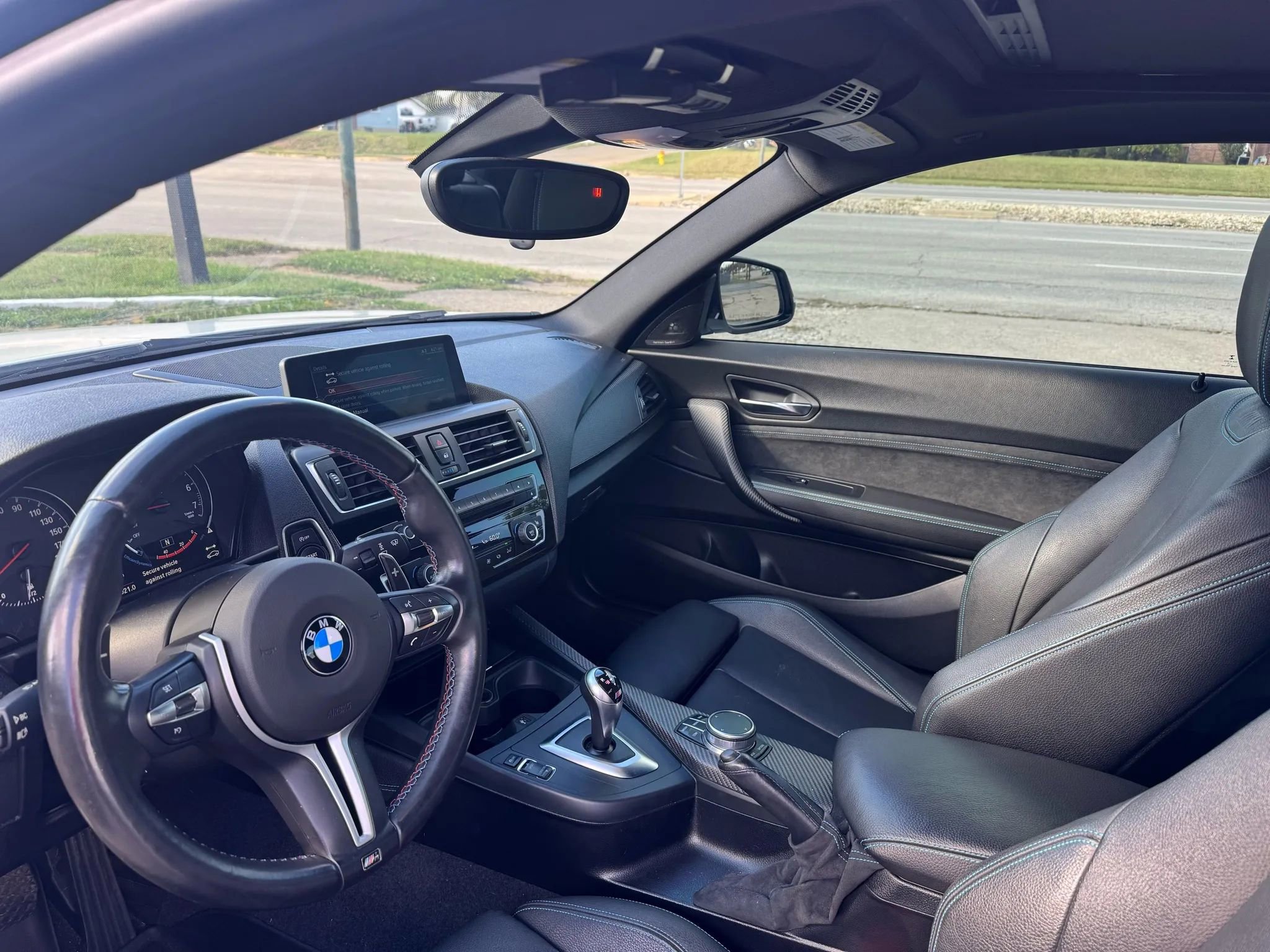 Used 2017 BMW M2 image 13