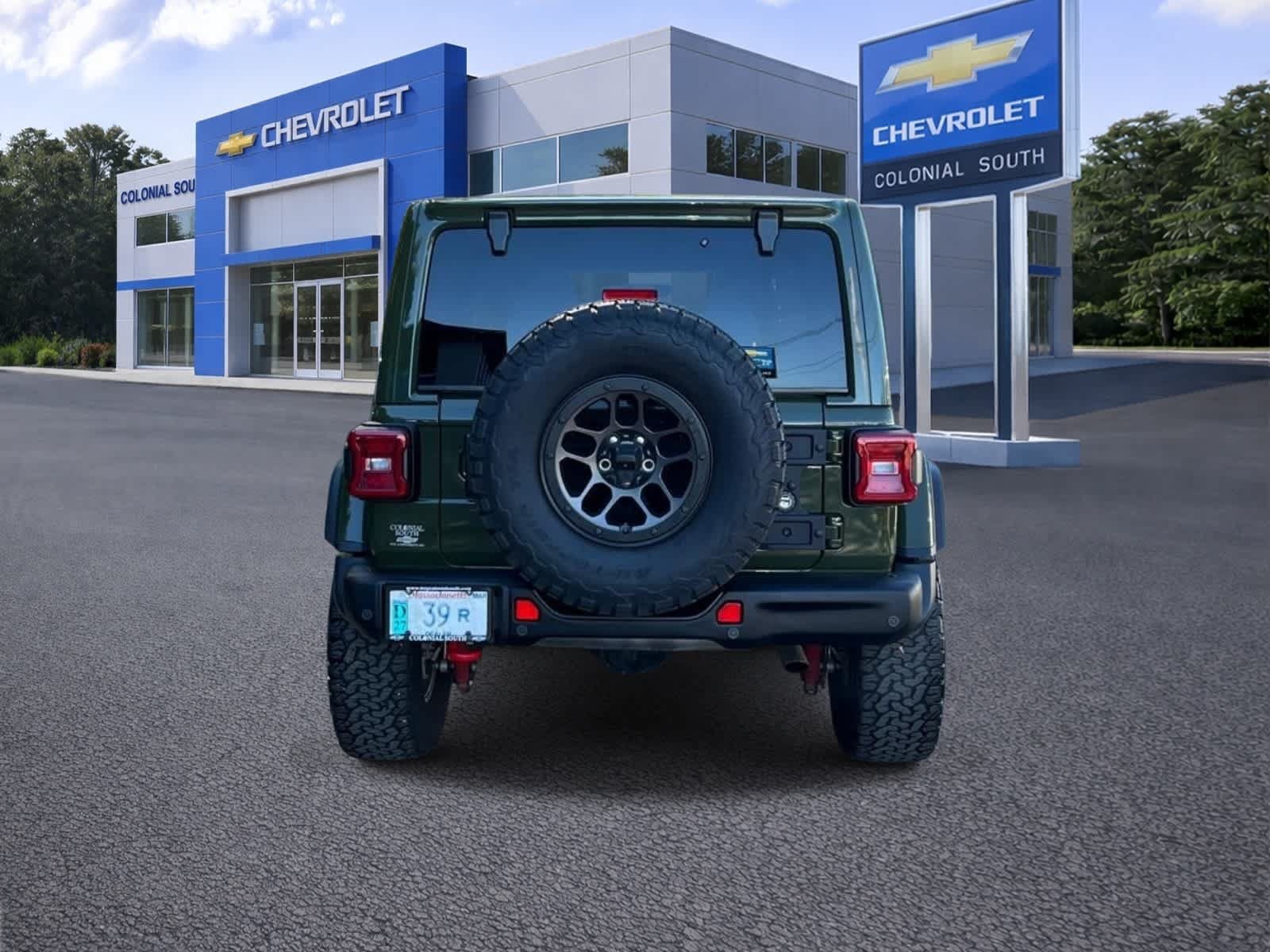 Used 2023 Jeep Wrangler Unlimited Rubicon w/ Xtreme 35 Tire Package AWD/4WD image 5
