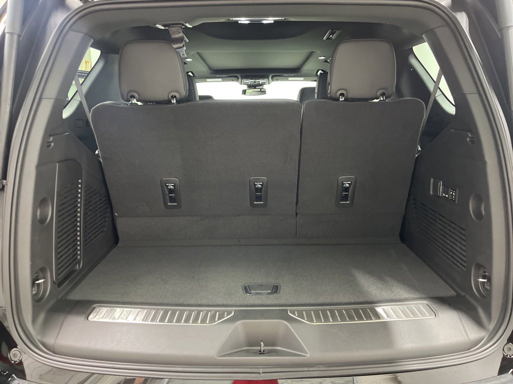 New 2026 GMC Yukon Denali w/ Sun & Power Step Package image 26