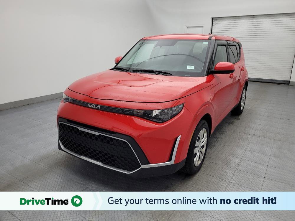 Used 2025 Kia Soul LX image 1