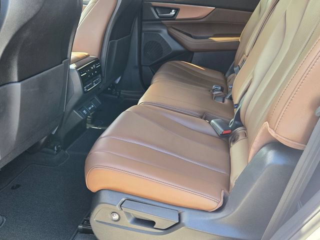 Certified 2022 Acura MDX w/ Technology Package FWD image 11