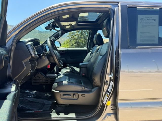 Used 2023 Toyota Tacoma TRD Pro AWD/4WD image 11