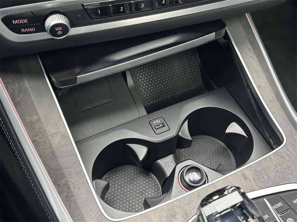 Used 2022 BMW X5 xDrive40i w/ Executive Package image 29