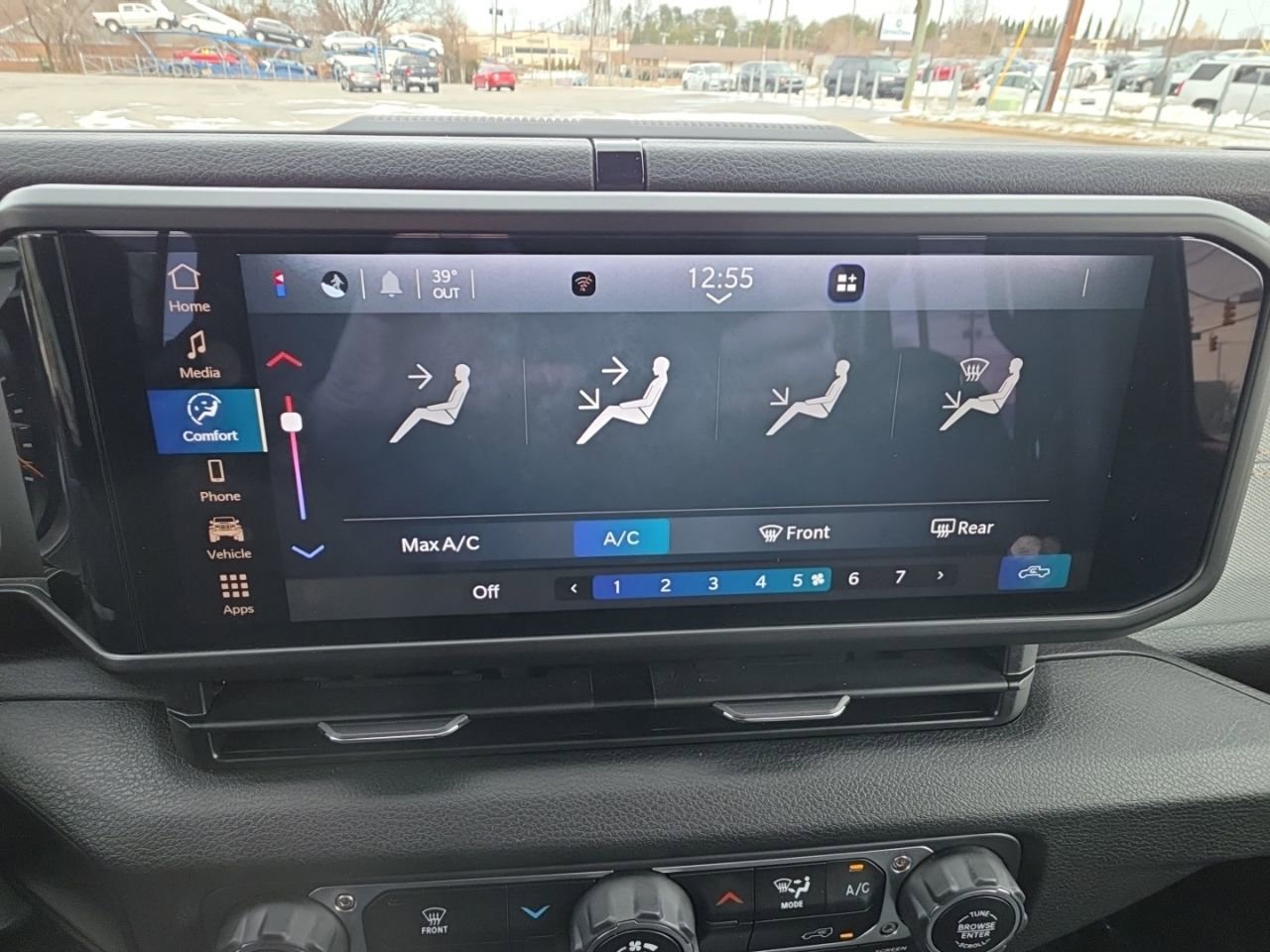 Used 2025 Jeep Gladiator Sport image 31