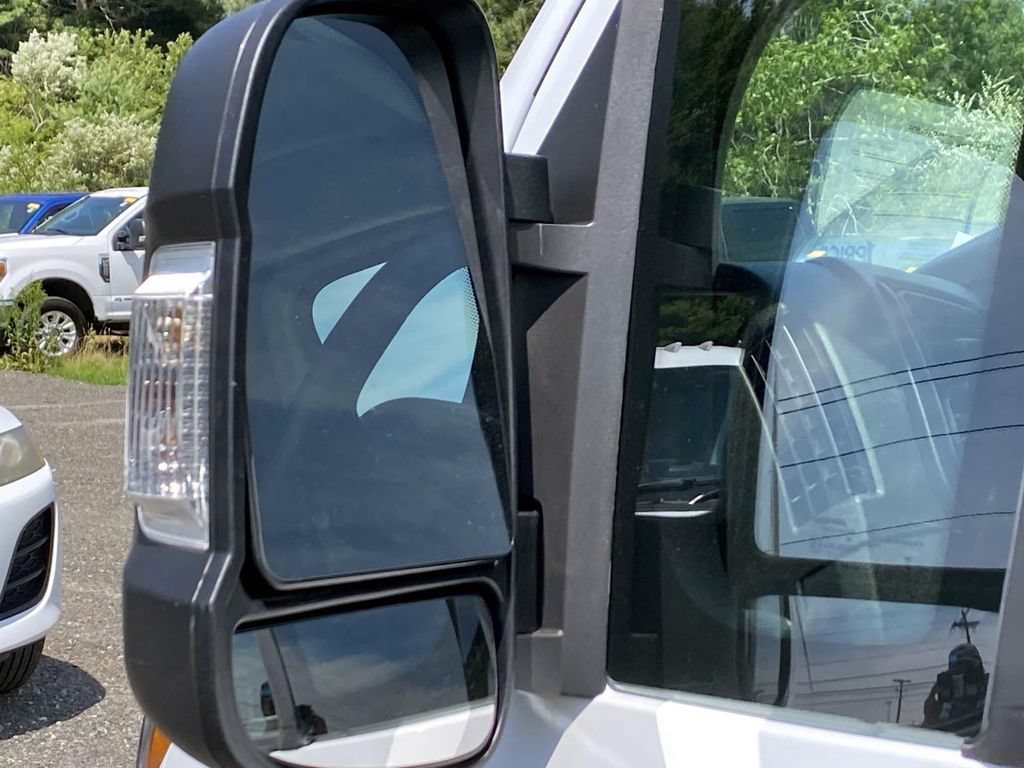 Used 2025 RAM ProMaster 2500 w/ U-Haul Equipment Group FWD image 30