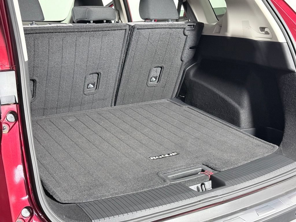 Certified 2023 Nissan Rogue SV AWD/4WD image 30