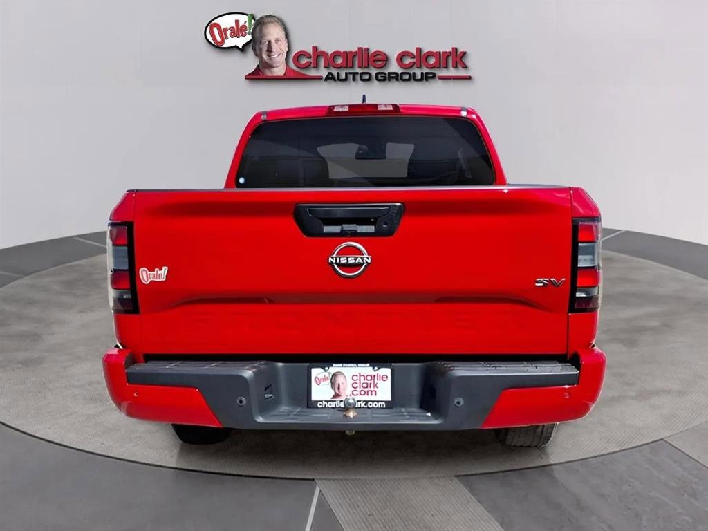 Used 2022 Nissan Frontier SV w/ Technology Package image 4