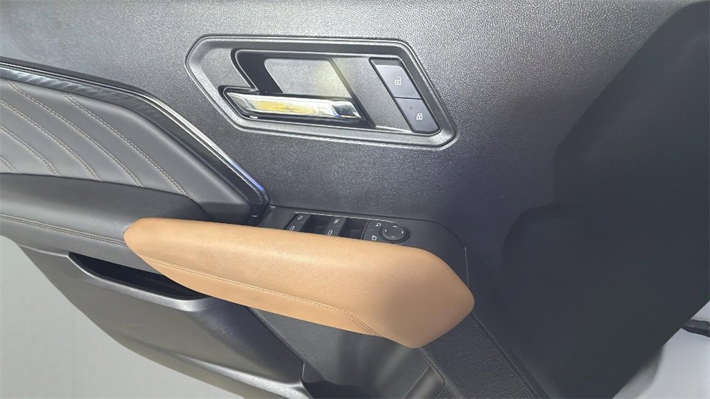 Certified 2024 GMC Canyon AT4 w/ Canyon Safety Plus Package image 23