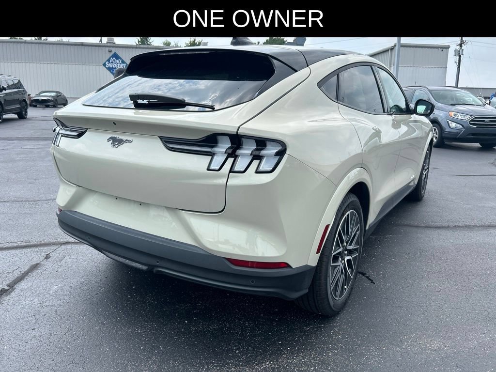 Used 2025 Ford Mustang Mach-E Premium RWD image 4