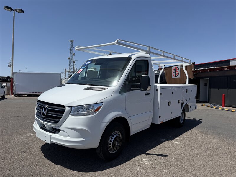 Used 2023 Mercedes-Benz Sprinter 3500 image 6