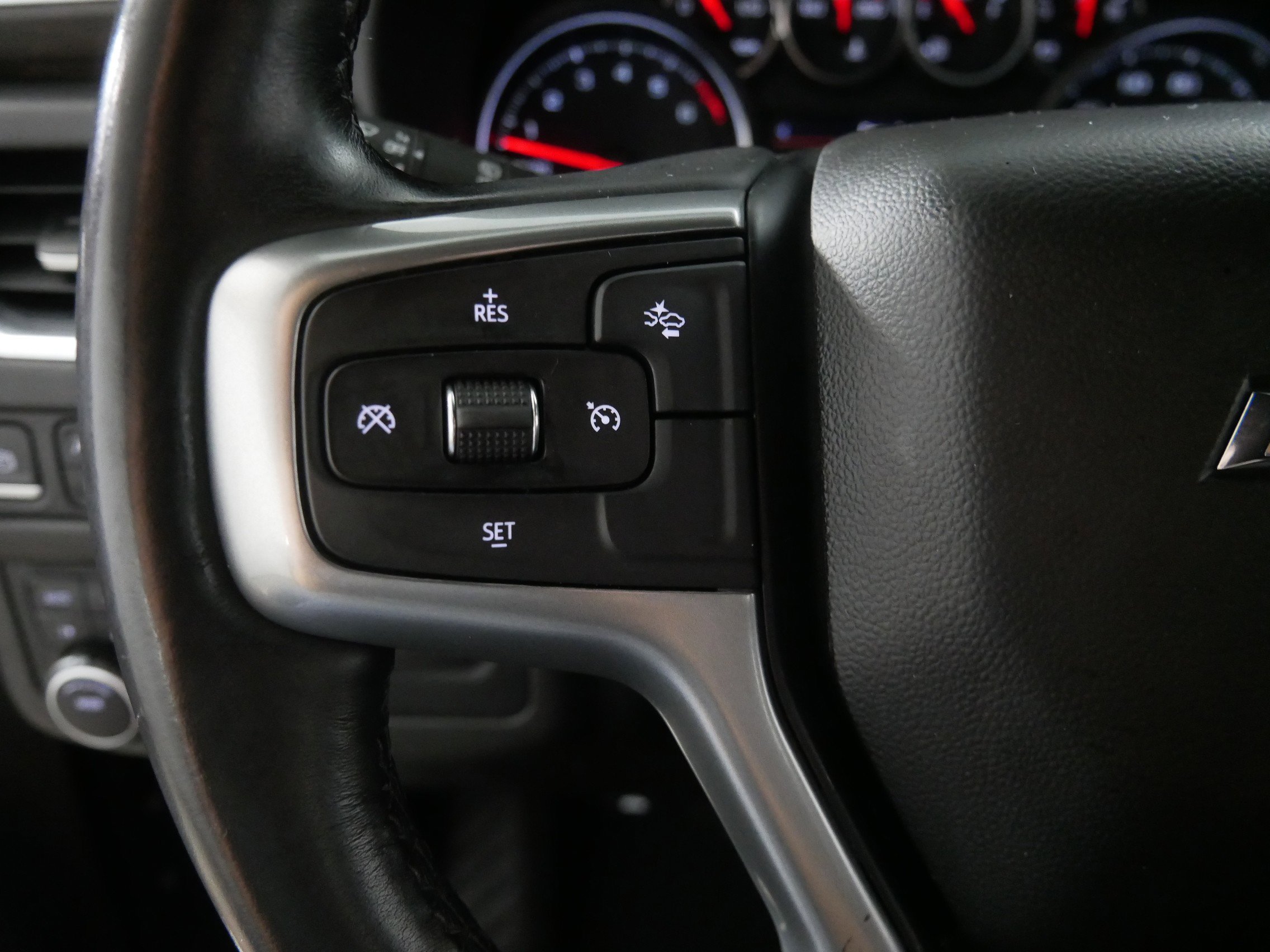 Used 2023 Chevrolet Tahoe LS image 27