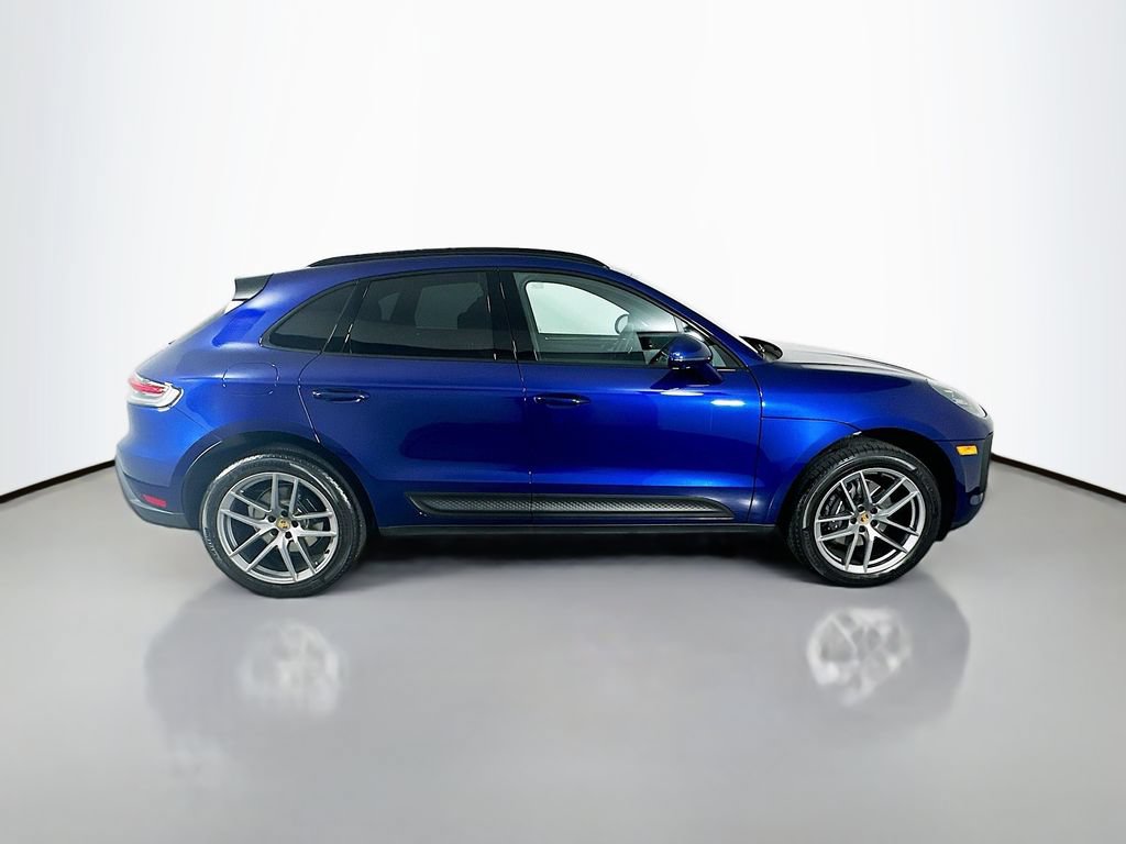 New 2025 Porsche Macan AWD/4WD image 8