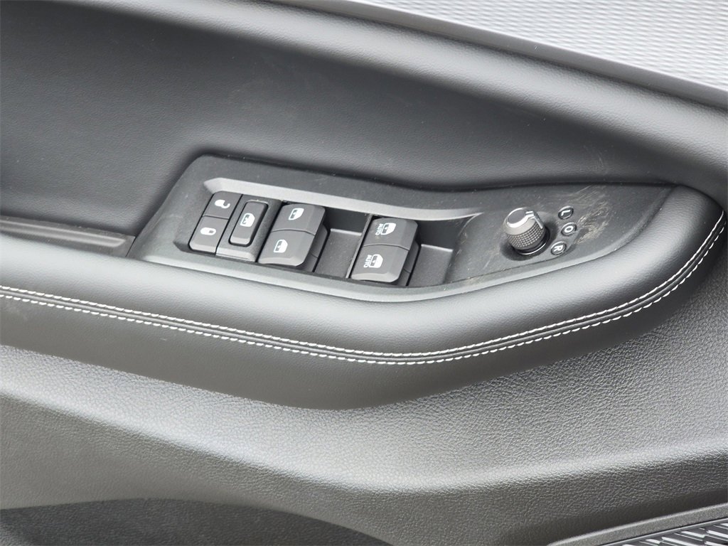 New 2025 Jeep Grand Cherokee Laredo w/ Luxury Tech Group I image 28