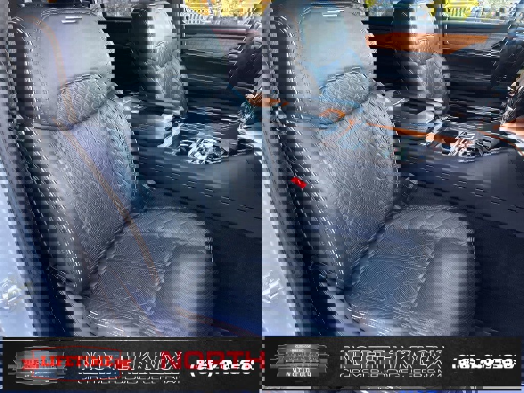 Used 2024 Jeep Grand Wagoneer L Series III image 32