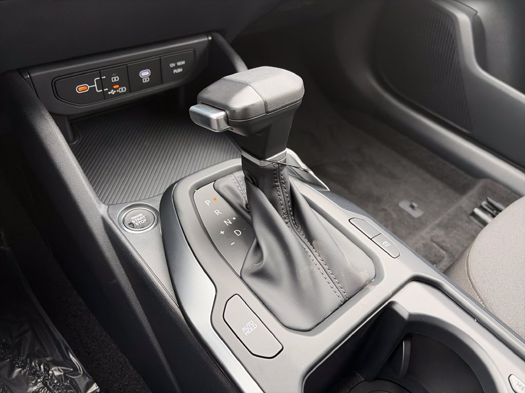 New 2026 Kia K4 FWD image 21