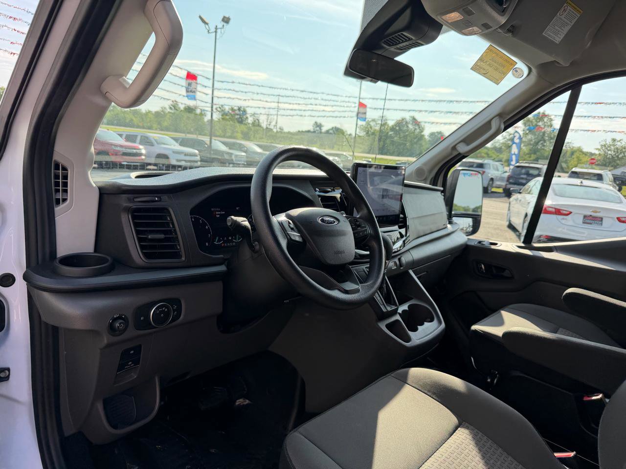Used 2024 Ford Transit 350 XLT RWD image 14