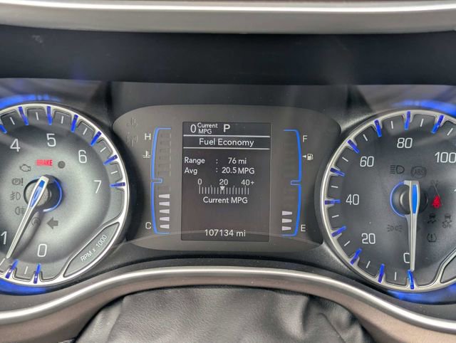 Used 2021 Chrysler Voyager Lxi image 24