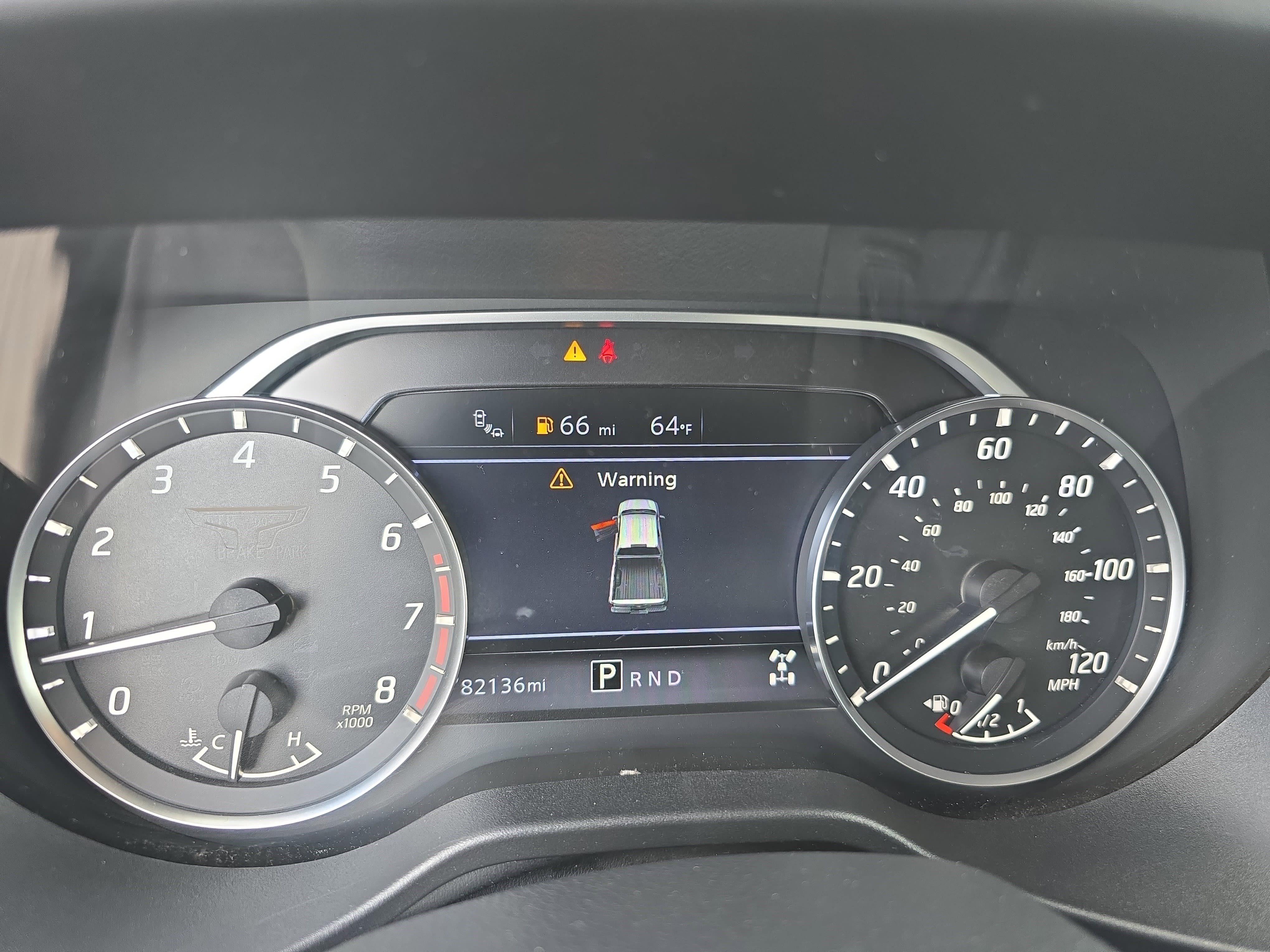 Used 2022 Nissan Titan SV image 18