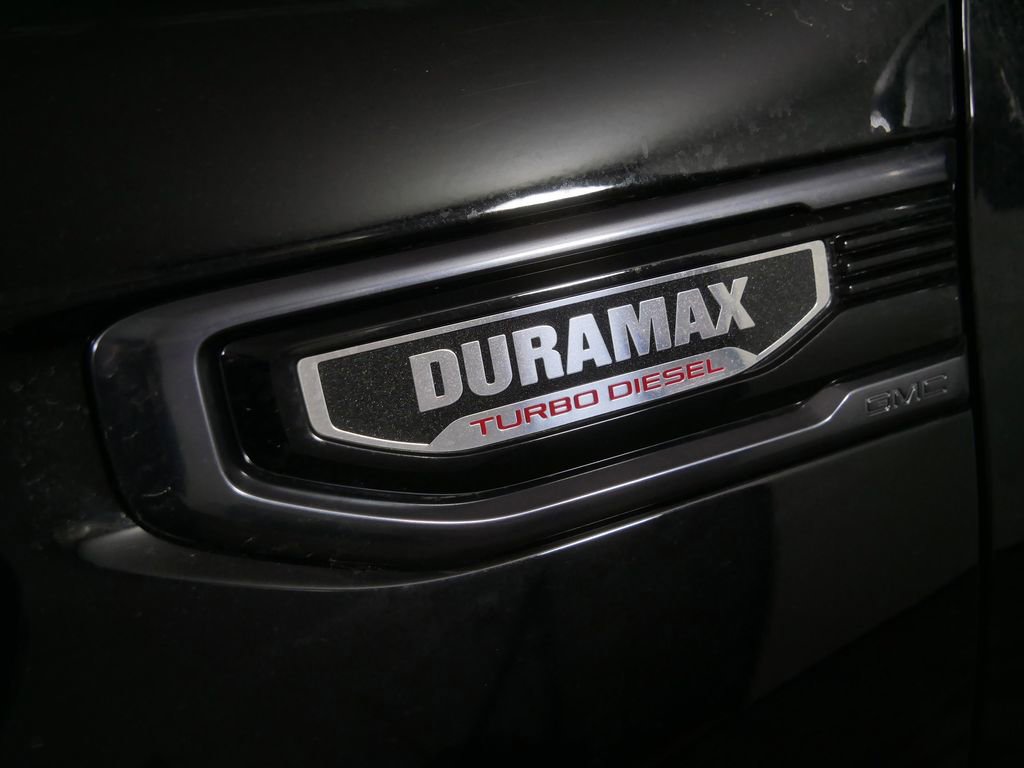 Used 2024 GMC Sierra 1500 AT4 w/ AT4 Premium Package image 8