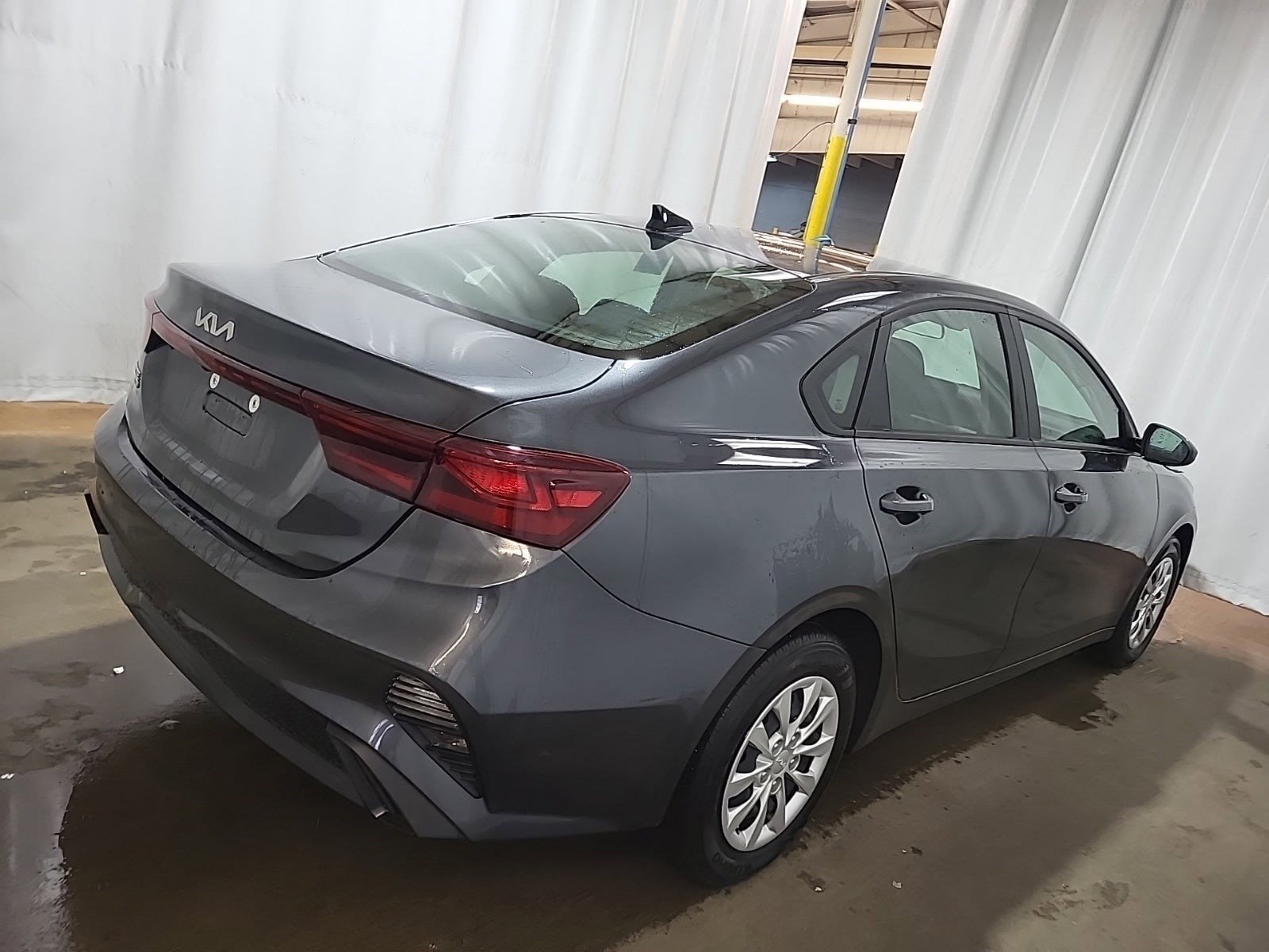 Used 2024 Kia Forte LX image 7