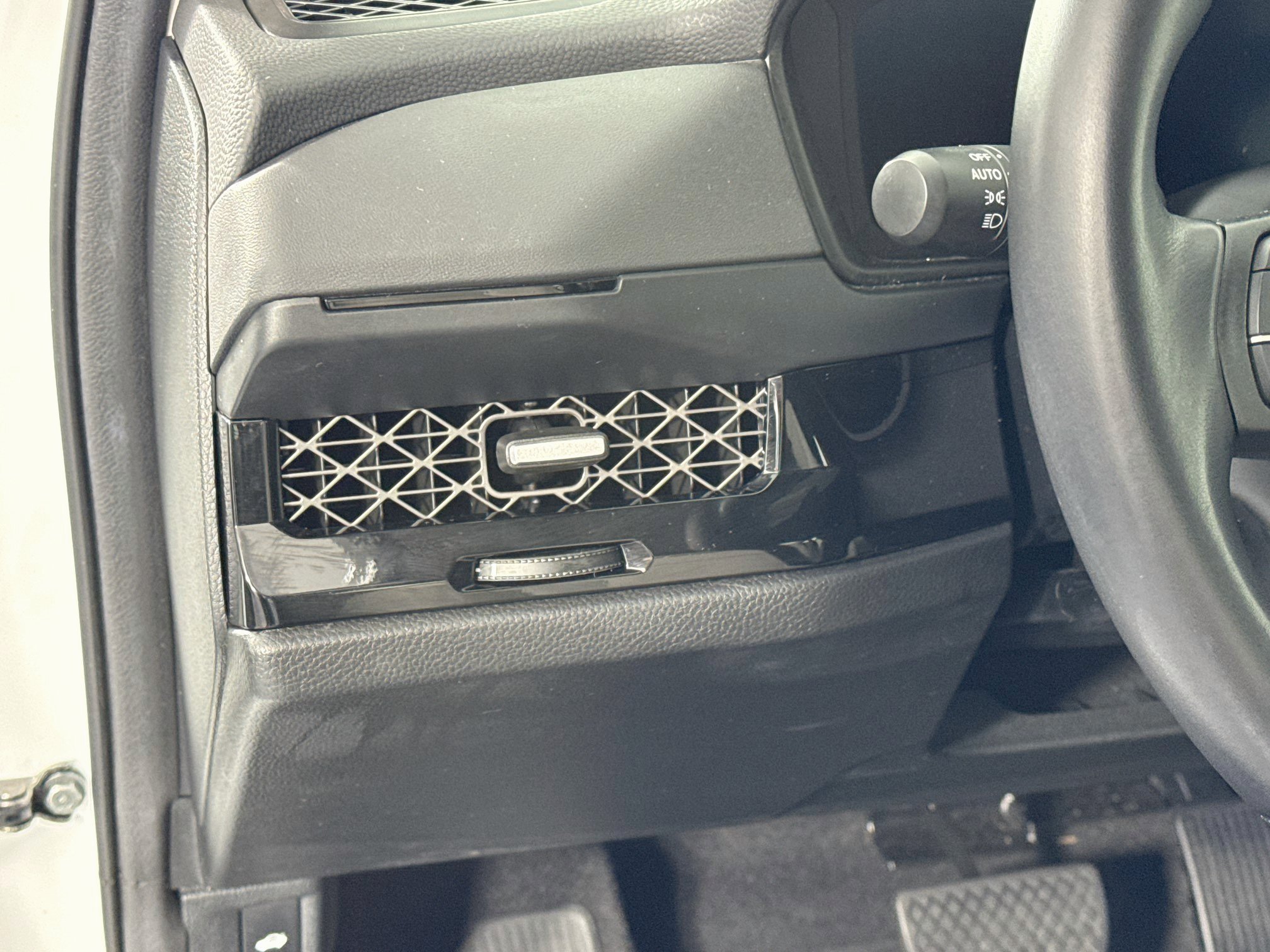 Certified 2024 Honda Accord EX-L image 10