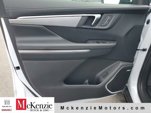 New 2026 Buick Enclave Preferred w/ Power Package AWD/4WD image 8